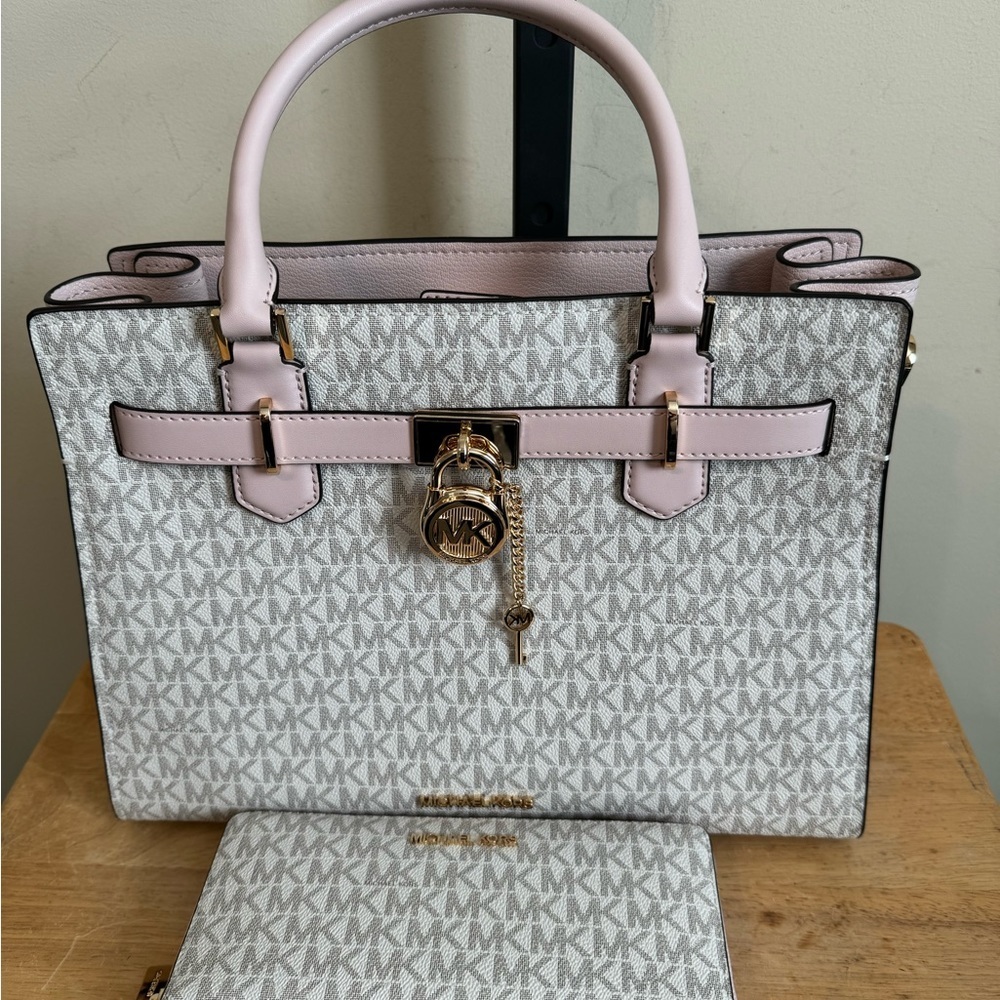 Michael Kors Hamilton w/Wallet